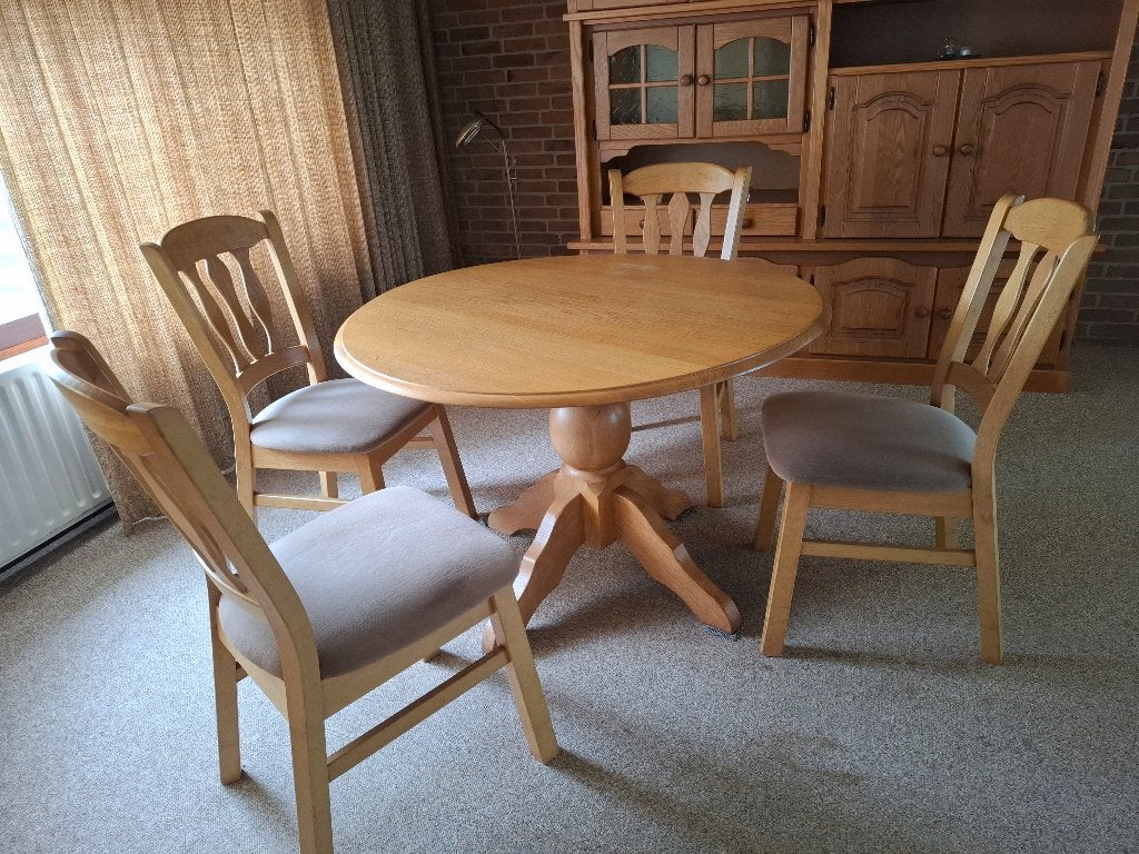 Massief blank eiken eetkamerset (ronde tafel + 4 stoelen), Ophalen, Gebruikt, Blank eiken, 4 tot 6 stoelen