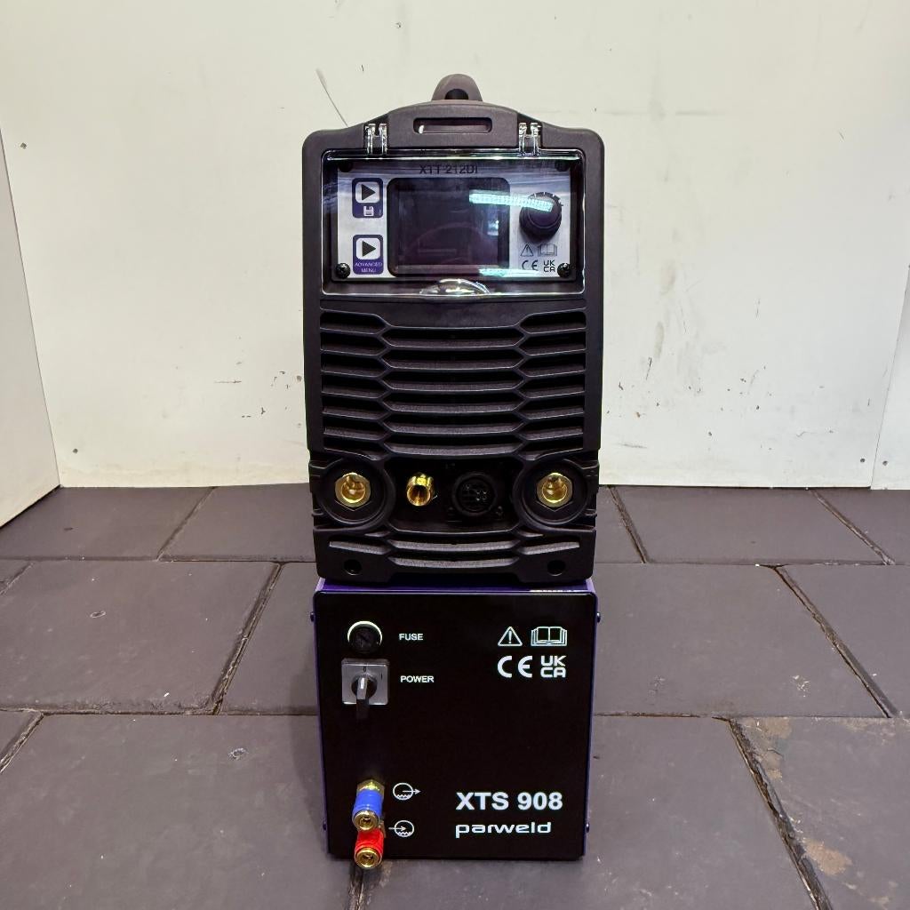 Parweld XTT212Di ACDC TIG Lasmachine 8 Meter Toorts 230V, Weld-toorts BVBA, Ophalen of Verzenden, Tig, 150 tot 250 ampère