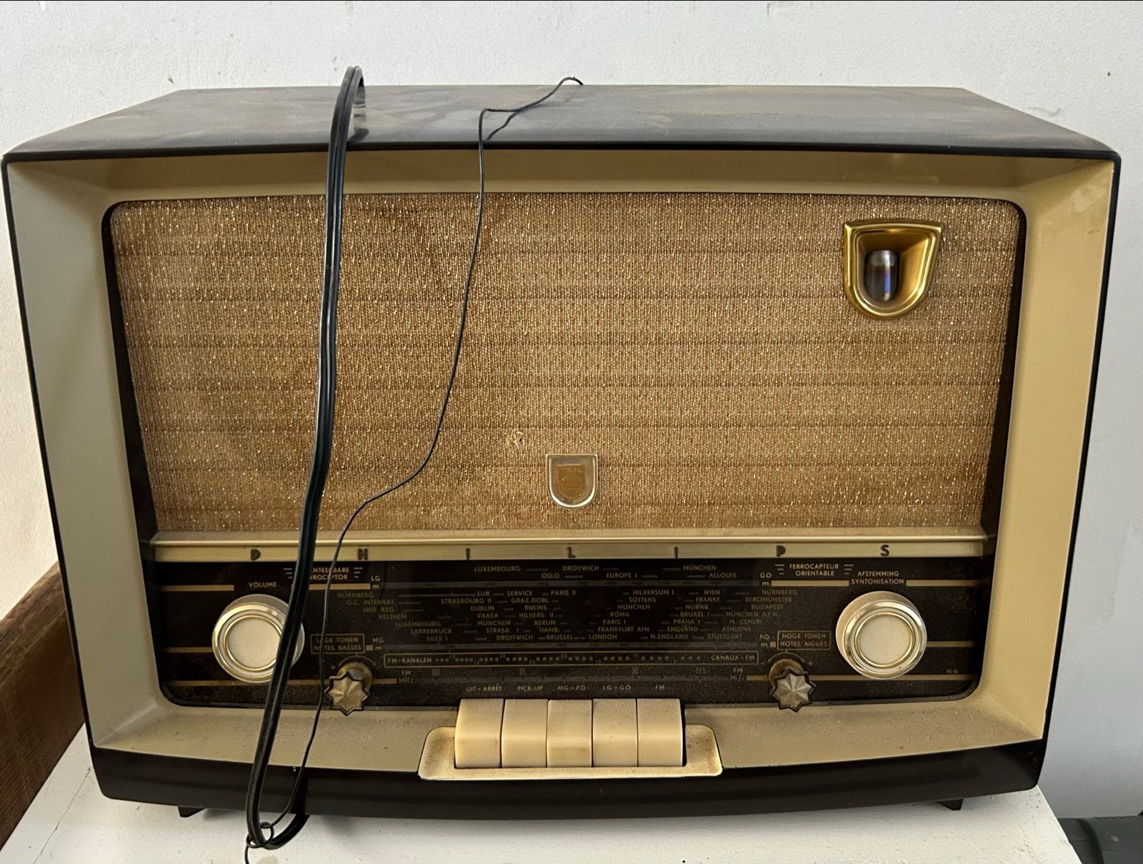 Oude Philips Radio uit de jaren '50 - Vintage buizenradio, Ophalen, Gebruikt, Radio