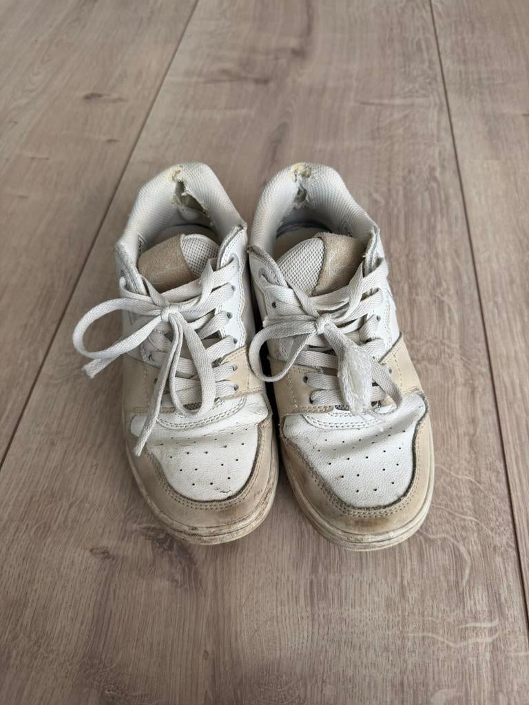 Afgetrapte sneakers (Karl Kani), Verzenden, Wit, Sneakers of Gympen, Gedragen
