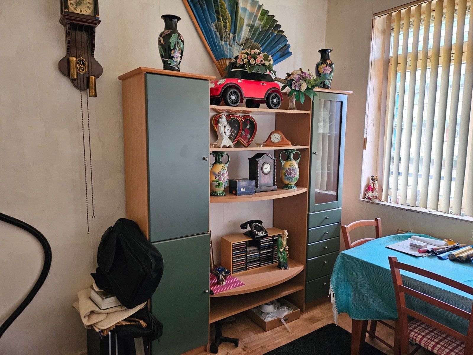 Wandkast, Ophalen, Met gewichten, Bruin, Antiek