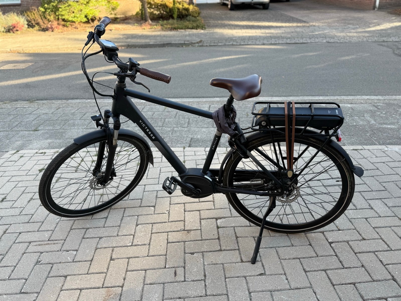 Vitesse E-bike met middenmotor en 75-100 km actieradius, Fietsen en Brommers, Overige merken, Gebruikt, Ophalen of Verzenden, 51 tot 55 cm