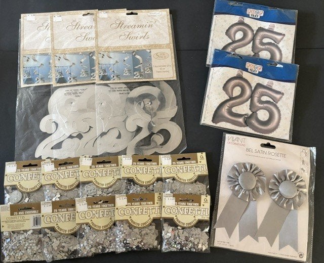 Feestpakket zilver 25 jaar Ballonnen, Confetti & Decoratie, Ophalen of Verzenden, Nieuw, Versiering, Overige
