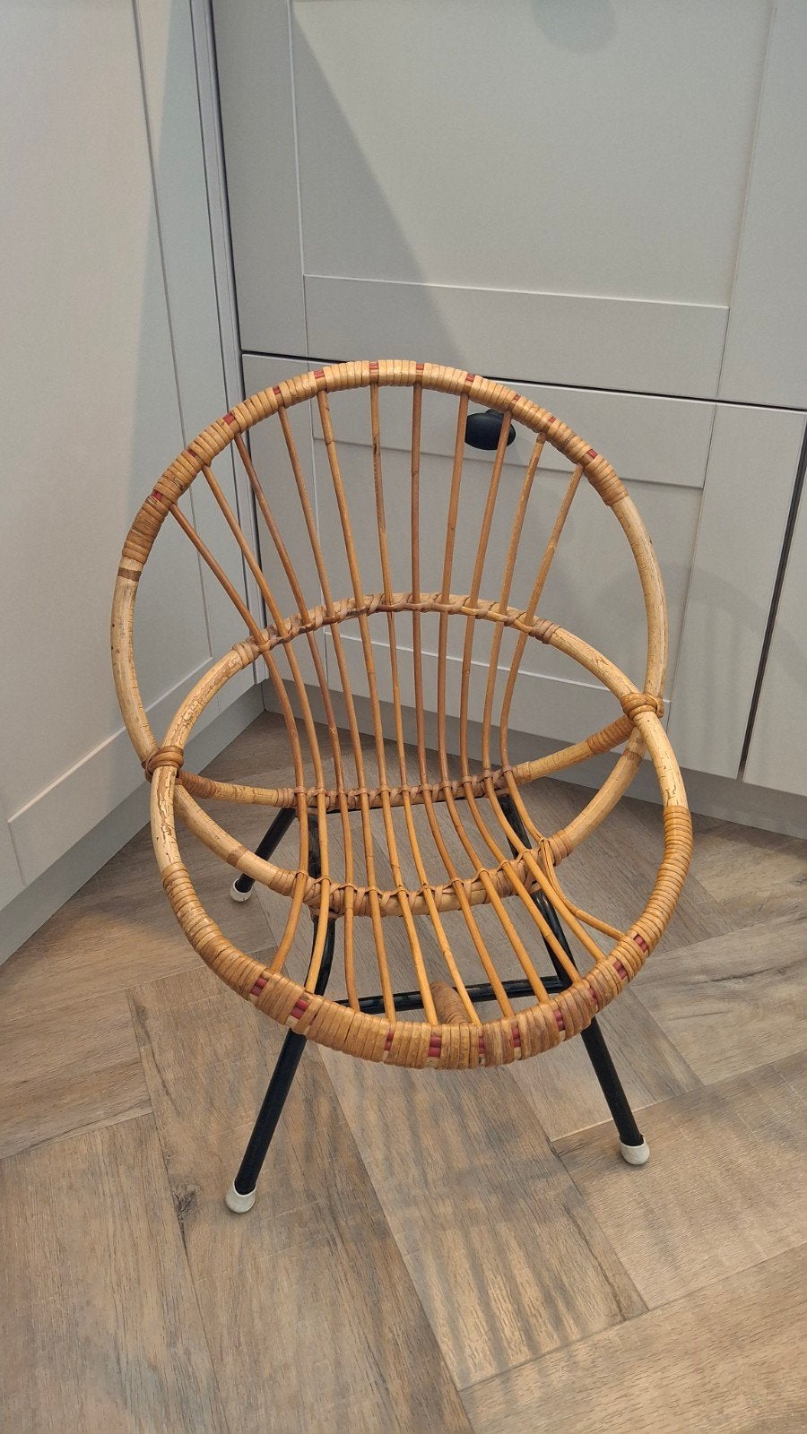 Vintage rotan kinderstoel, Huis en Inrichting, Stoelen, Ophalen, Gebruikt, Overige kleuren, Vintage