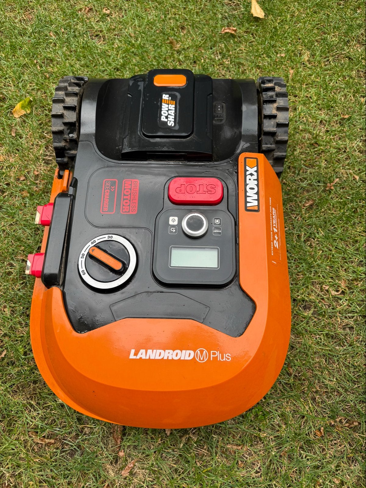 Worx Landroid M Plus robotmaaier WR165E, Tuin en Terras, Cirkelmaaier, Gebruikt, Minder dan 30 cm, Accu-grasmaaier