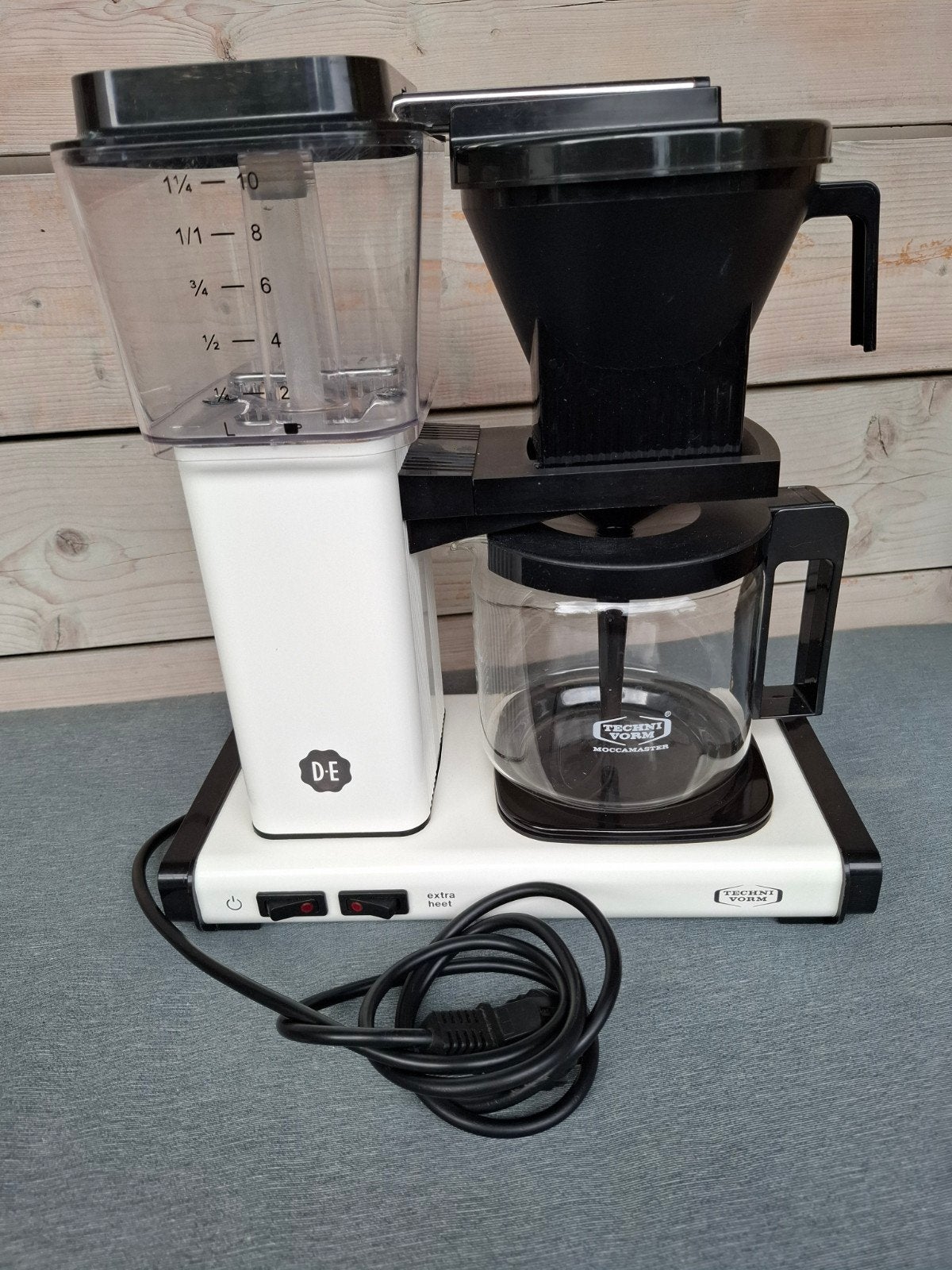 Technivorm Moccamaster Douwe Egberts Filterkoffiezetapparaat, Ophalen of Verzenden, Gebruikt, 3 snelheden of meer