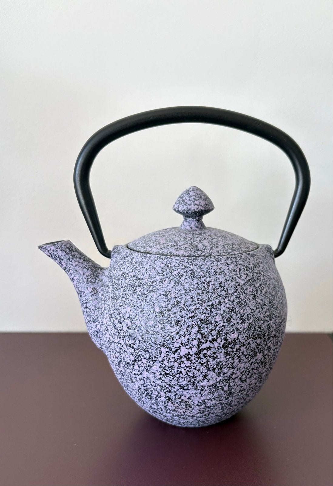 Paarse theepot met filter - nieuw, Huis en Inrichting, Theepot/fluitketel, Paars, Ophalen of Verzenden, Zo goed als nieuw
