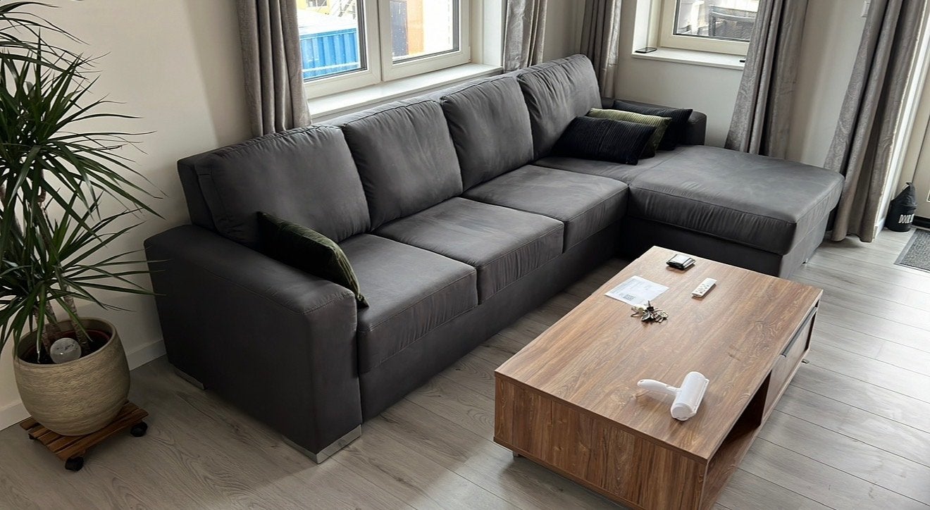 Moderne donkergrijze hoekbank met chaise longue, Ophalen, 250 tot 300 cm, Hoekbank, Zo goed als nieuw