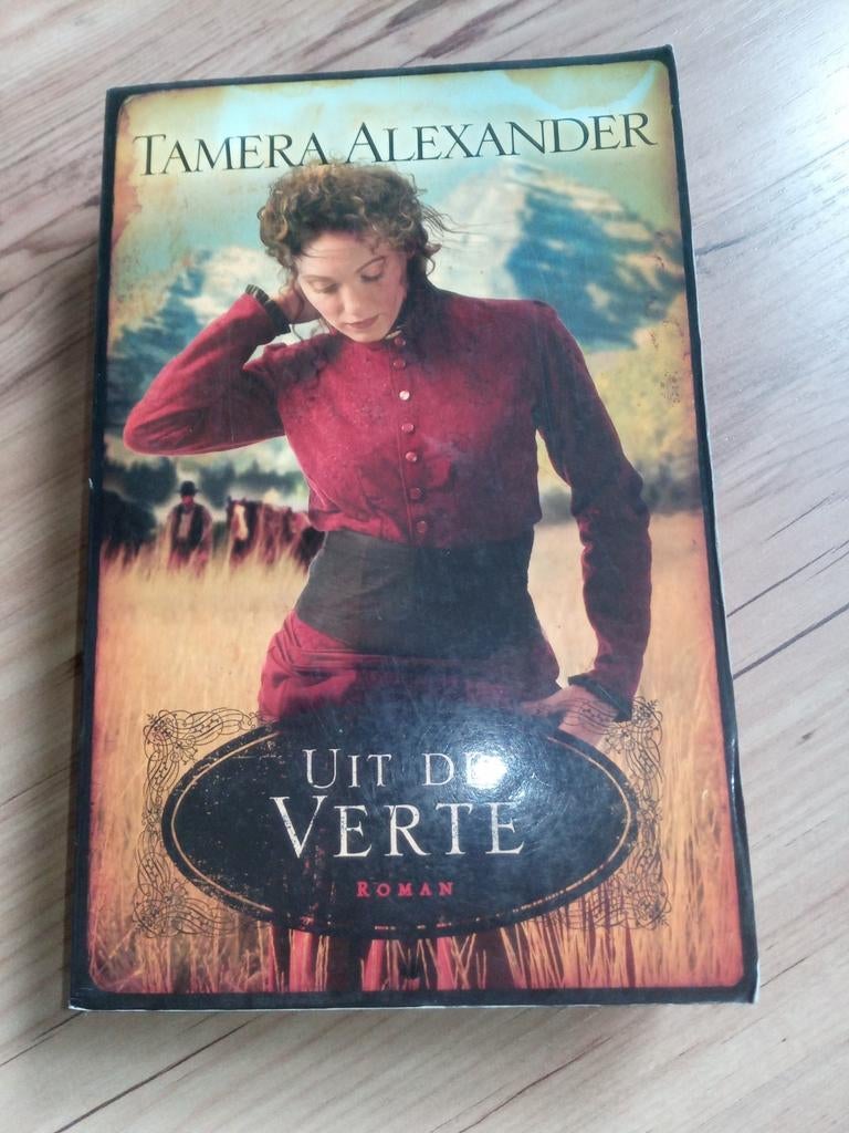 T. Alexander - Uit de verte, Ophalen of Verzenden, Zo goed als nieuw, T. Alexander