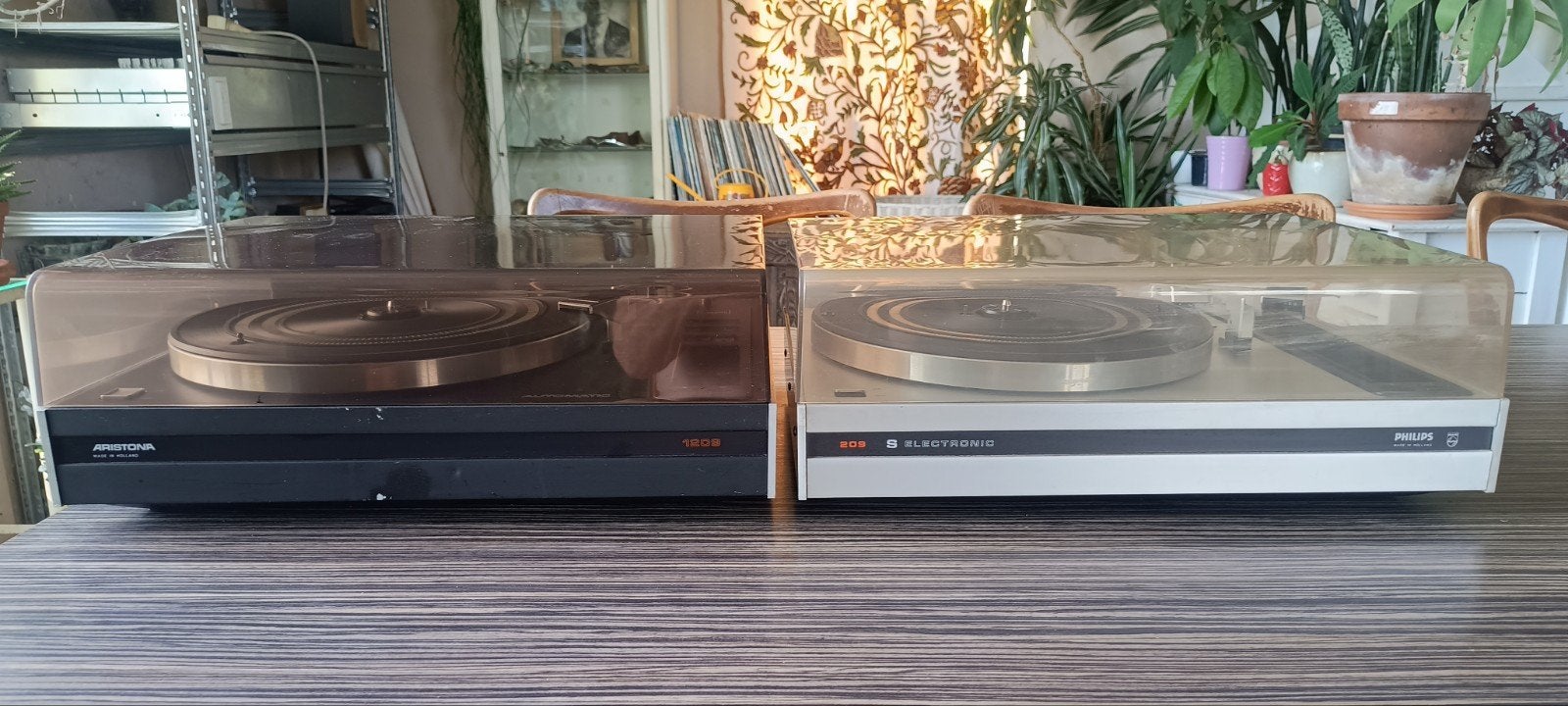 2x Philips/Aristona platenspelers (209 & 1209) - Opknappers, Ophalen of Verzenden