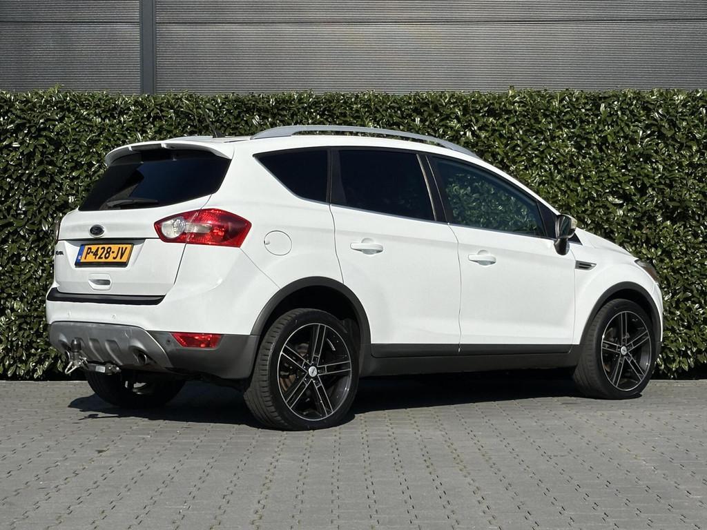 Ford Kuga 2.5 20V Titanium AUTOMAAT, CRUISE CONTROL, CLIMATE, Auto's, Ford, Automaat, Euro 5, Gebruikt, 1622 kg