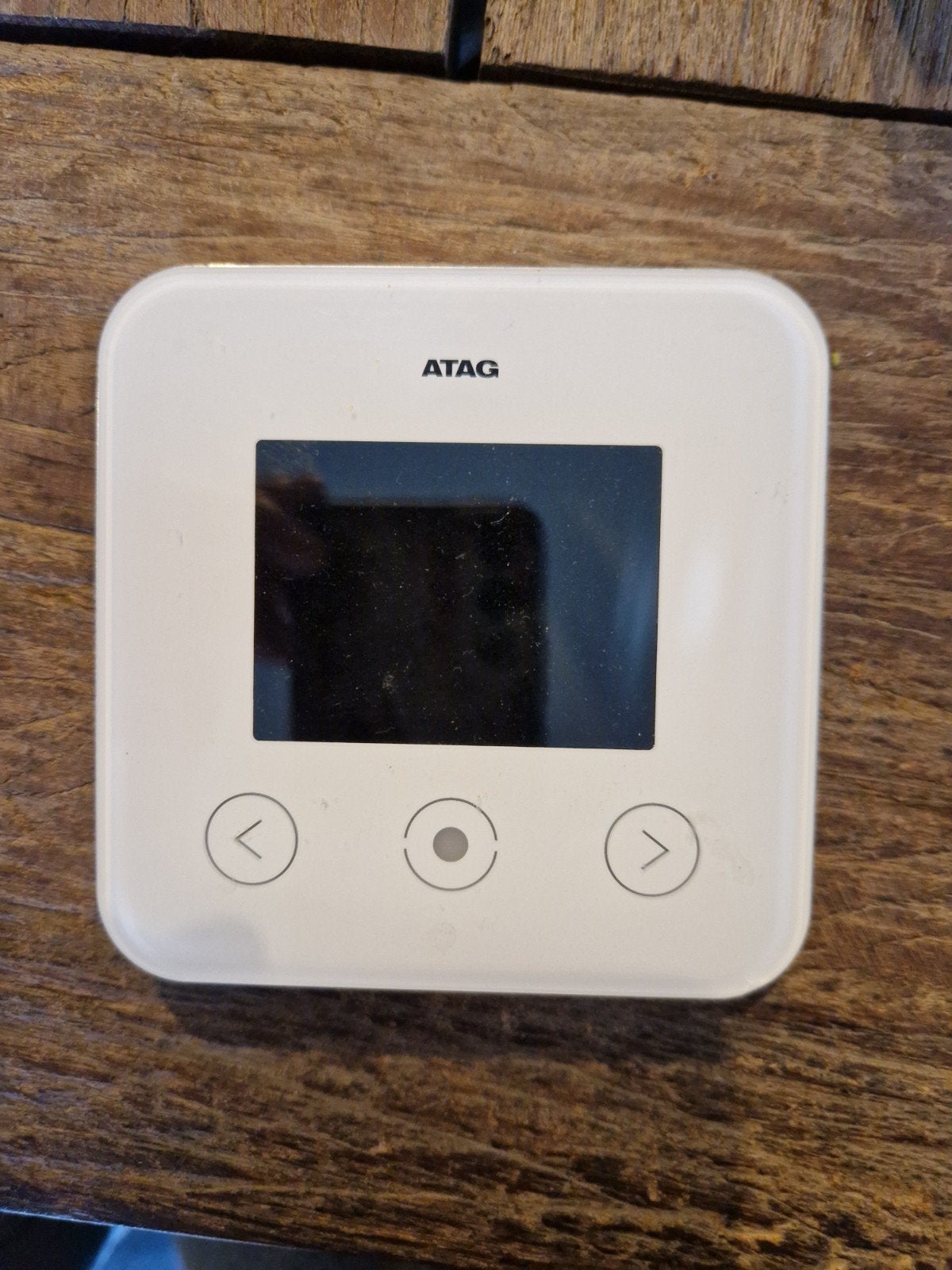ATAG One Slimme Thermostaat, Doe-het-zelf en Verbouw, Thermostaten, Ophalen of Verzenden, Slimme thermostaat, Gebruikt