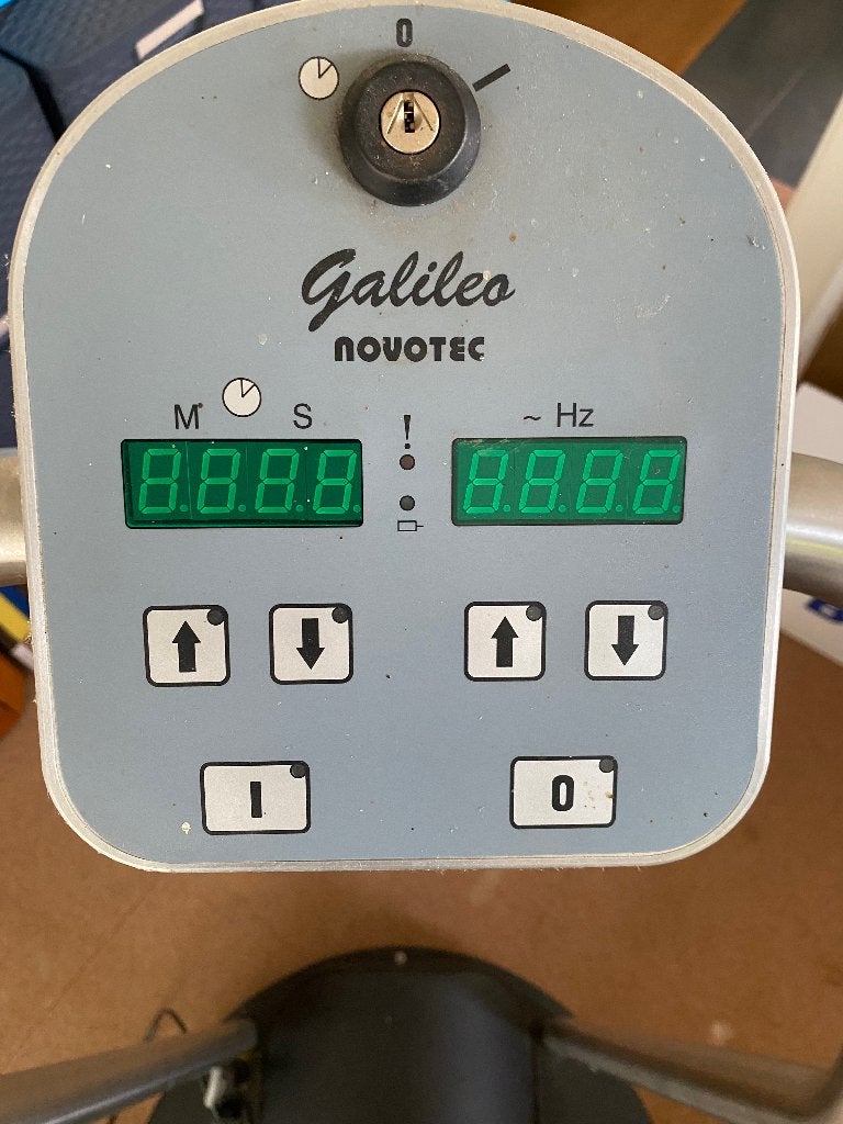 Galileo Novotec 900 Trilplaat - gebruikt, Ophalen, Benen, Gebruikt, Trilplaat