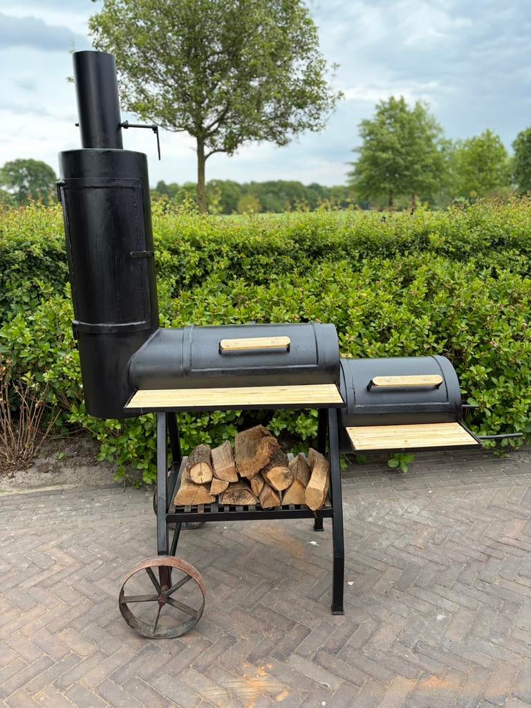 Zeer nette Amerikaanse offset smoker BBQ., Tuin en Terras, Houtskoolbarbecues, Ophalen of Verzenden, Zo goed als nieuw