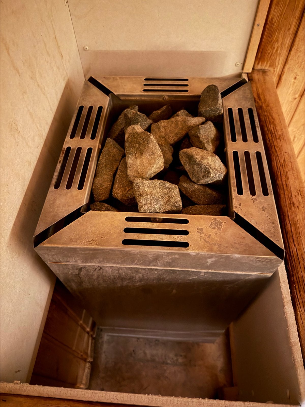 Sauna kachel met stenen - Fins/Traditioneel, Sport en Fitness, Sauna, Ophalen, Gebruikt, Fins of Traditioneel, Onderdelen