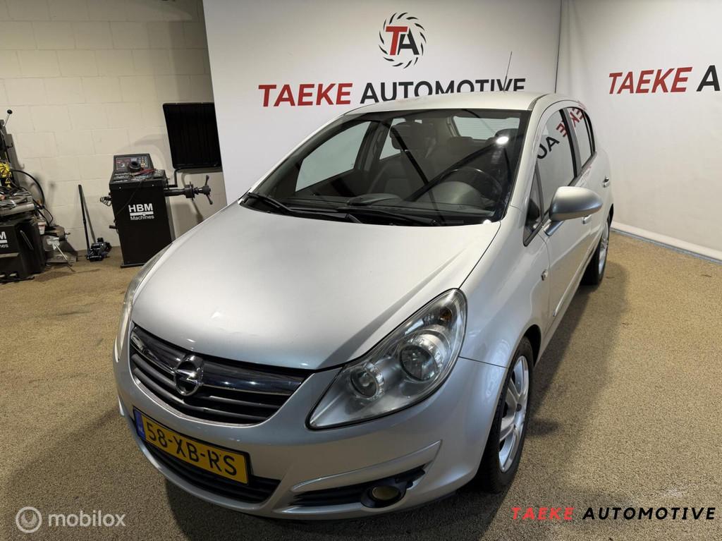 Opel Corsa 1.4-16V Cosmo APK/NAP/CRUIS/AIRCO/NWKETTING, Auto's, Opel, Voorwielaandrijving, 1063 kg, 4 cilinders, Leder en Stof
