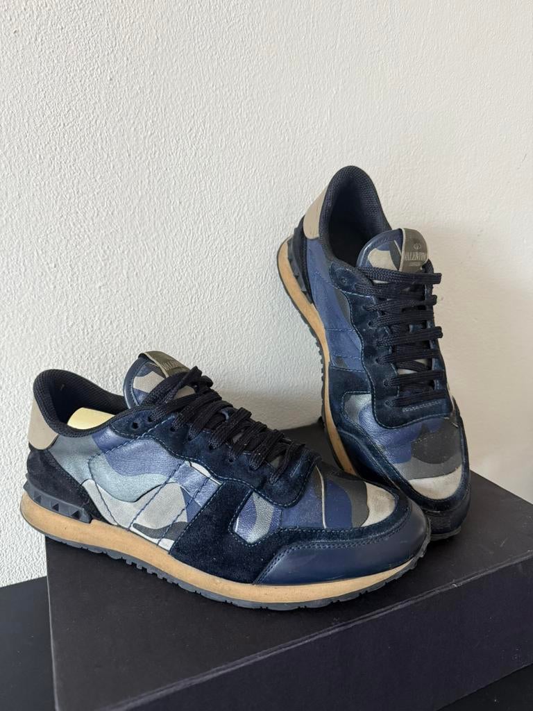 Valetinos schoenen, Ophalen