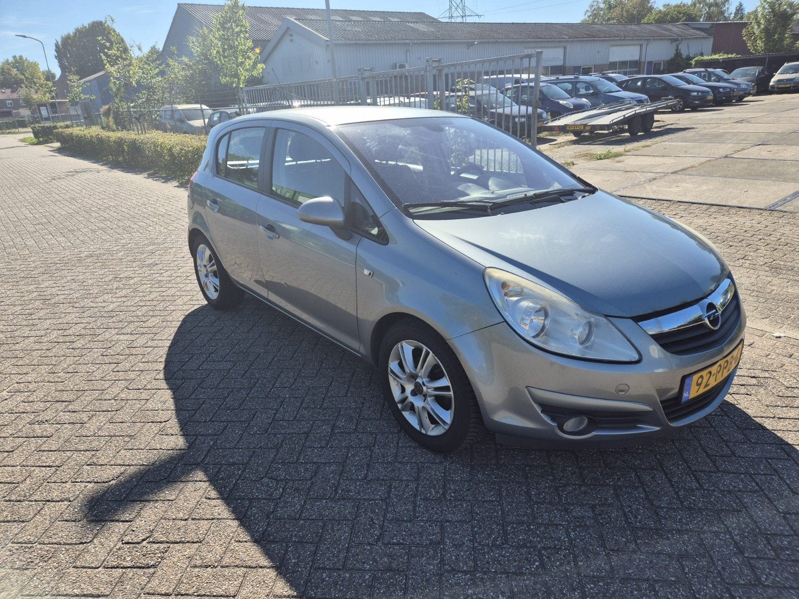 Opel Corsa 1.4 16V 5D AUTOMAAT 2011 RIJD SUPER KOOPJE!, Auto's, Euro 5, 4 cilinders, 49 €/maand, Bedrijf