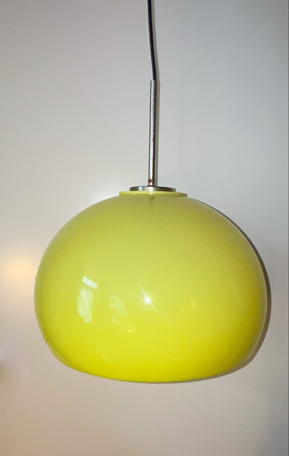 Vintage Dijkstra hanglamp plexiglas geel, Gebruikt, 50 tot 75 cm, Ophalen of Verzenden, Metaal
