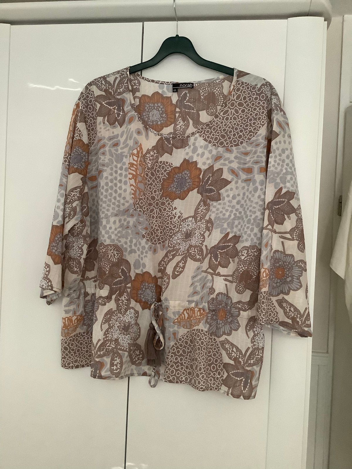 Leuke top maat 44, Ophalen of Verzenden, Zo goed als nieuw, Meerkleurig, Blouse of Tuniek