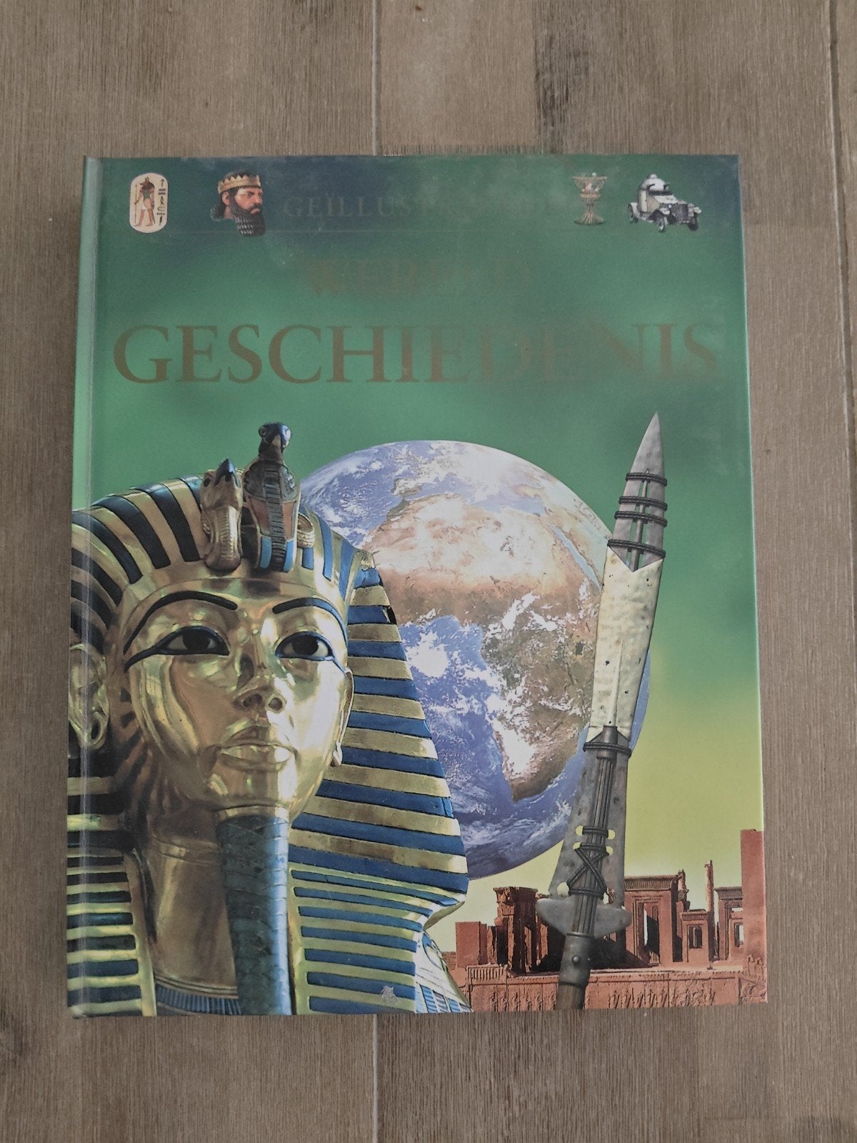 Geïllustreerde Wereldgeschiedenis, 20e eeuw of later, Overige gebieden, Ophalen of Verzenden, Zo goed als nieuw