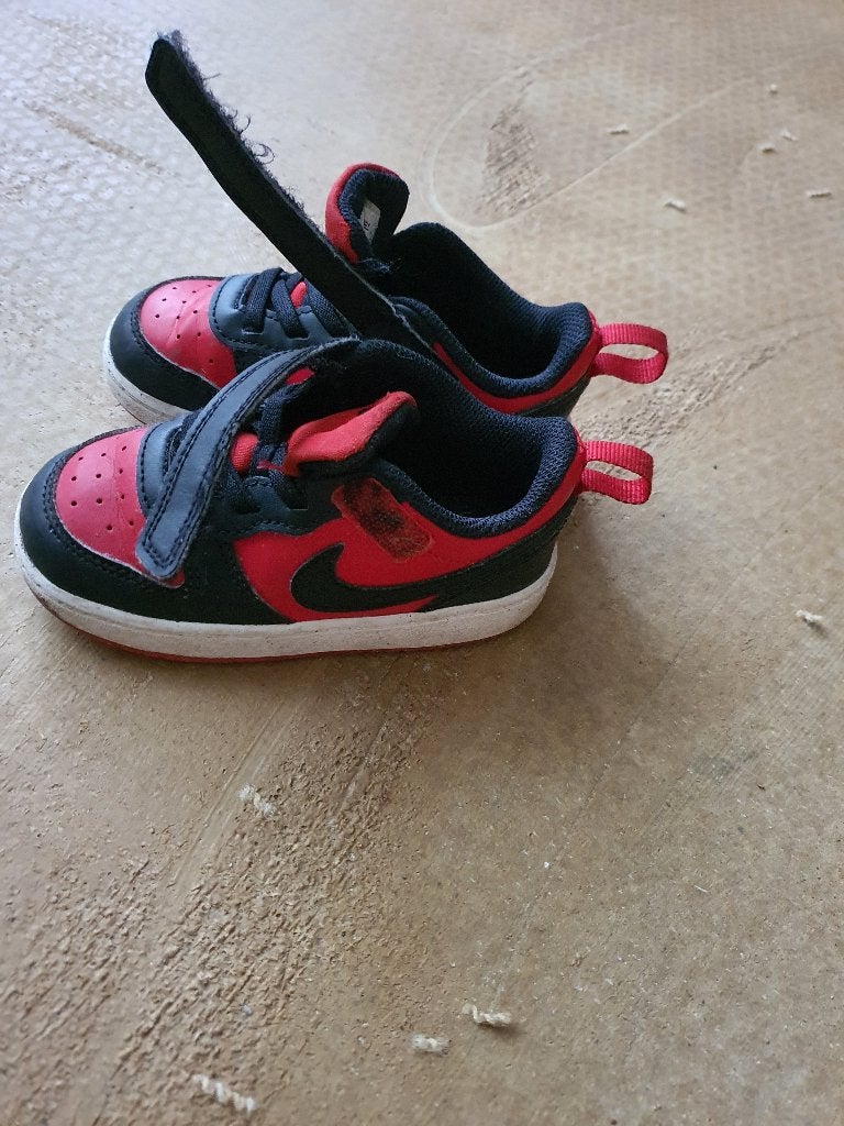 Jongens schoenen maat 25, Kinderen en Baby's, Ophalen, Schoenen, Zo goed als nieuw, Nike