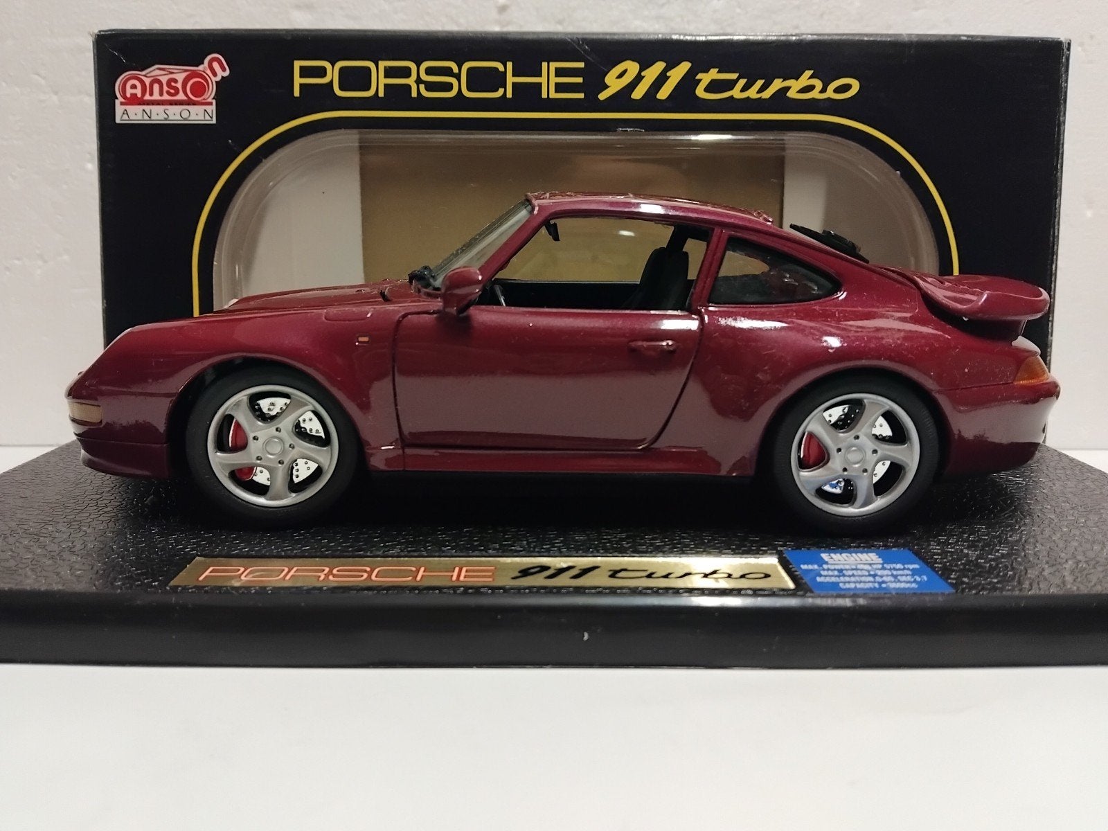 Porsche 911 Turbo met vleugel burgundy Anson metal 1:18 KRD, Ophalen of Verzenden, Zo goed als nieuw, Auto, Anson