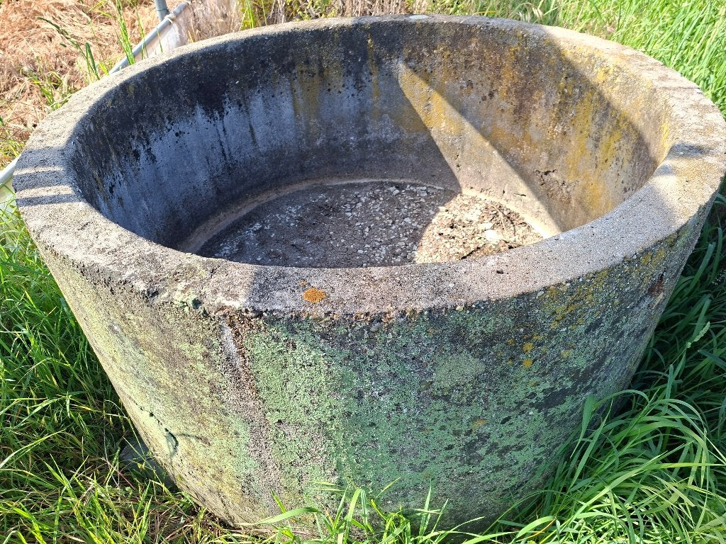 betonnen drinkbak, Ophalen, Gebruikt