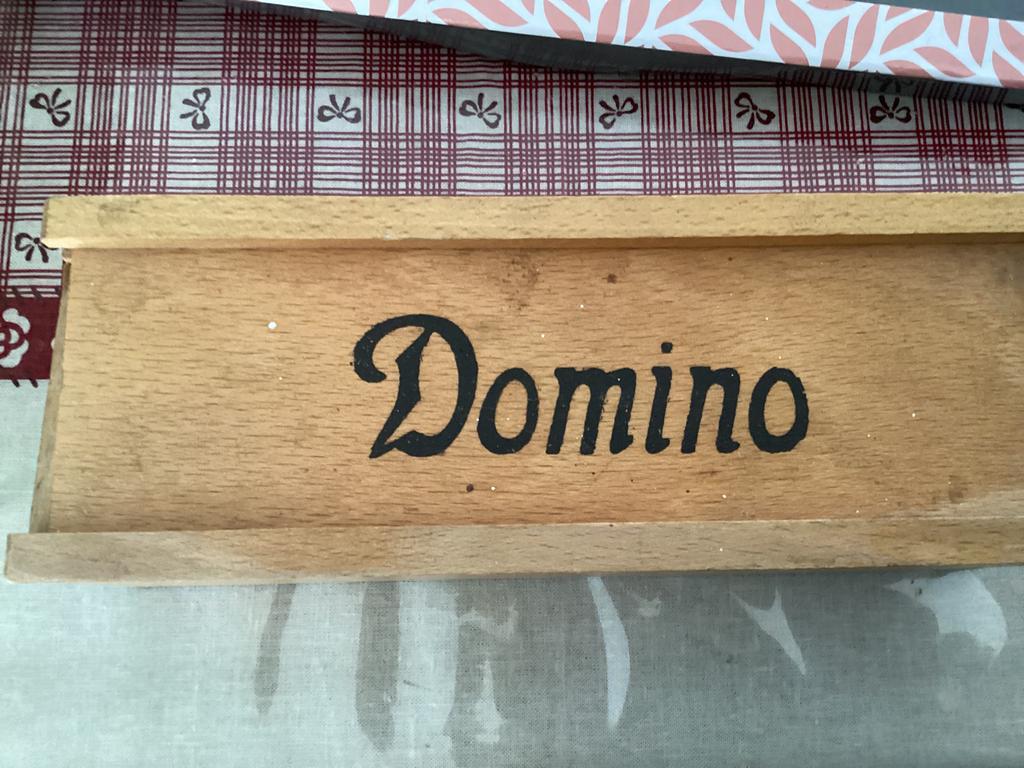 Domino stenen, Ophalen, Zo goed als nieuw, Balpen, Overige merken