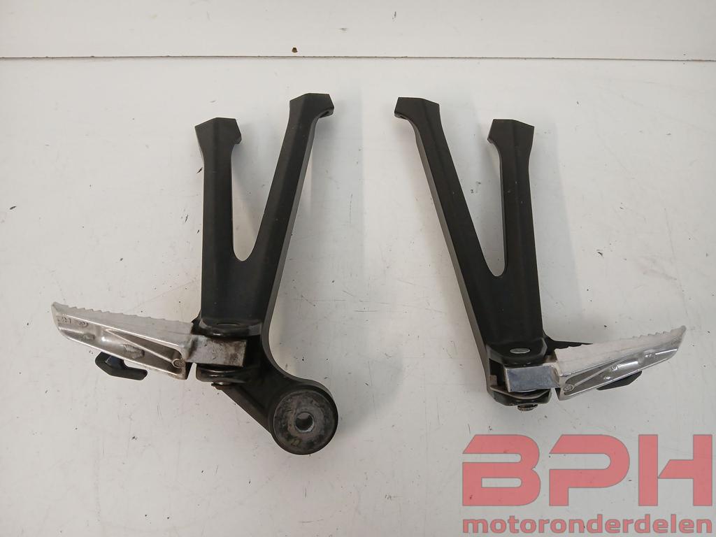 Duo voetsteunen Suzuki GSX-R 600 750 L1 L2 L3 L4 L5 L6 L7 20, Motoren, Onderdelen | Suzuki, Gebruikt, Ophalen of Verzenden