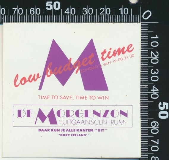 Sticker: De Morgenzon Uitgaanscentrum - Low budget time, Ophalen of Verzenden, Zo goed als nieuw, Bedrijf of Vereniging