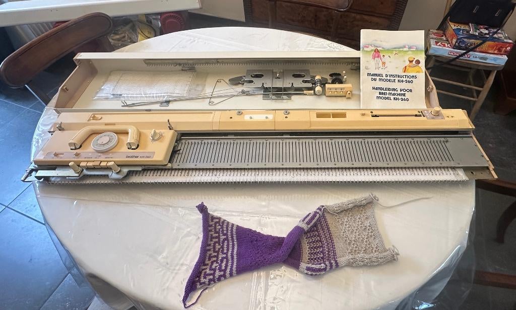 BROTHER BREIMACHINE KH 260, Ophalen, Gebruikt