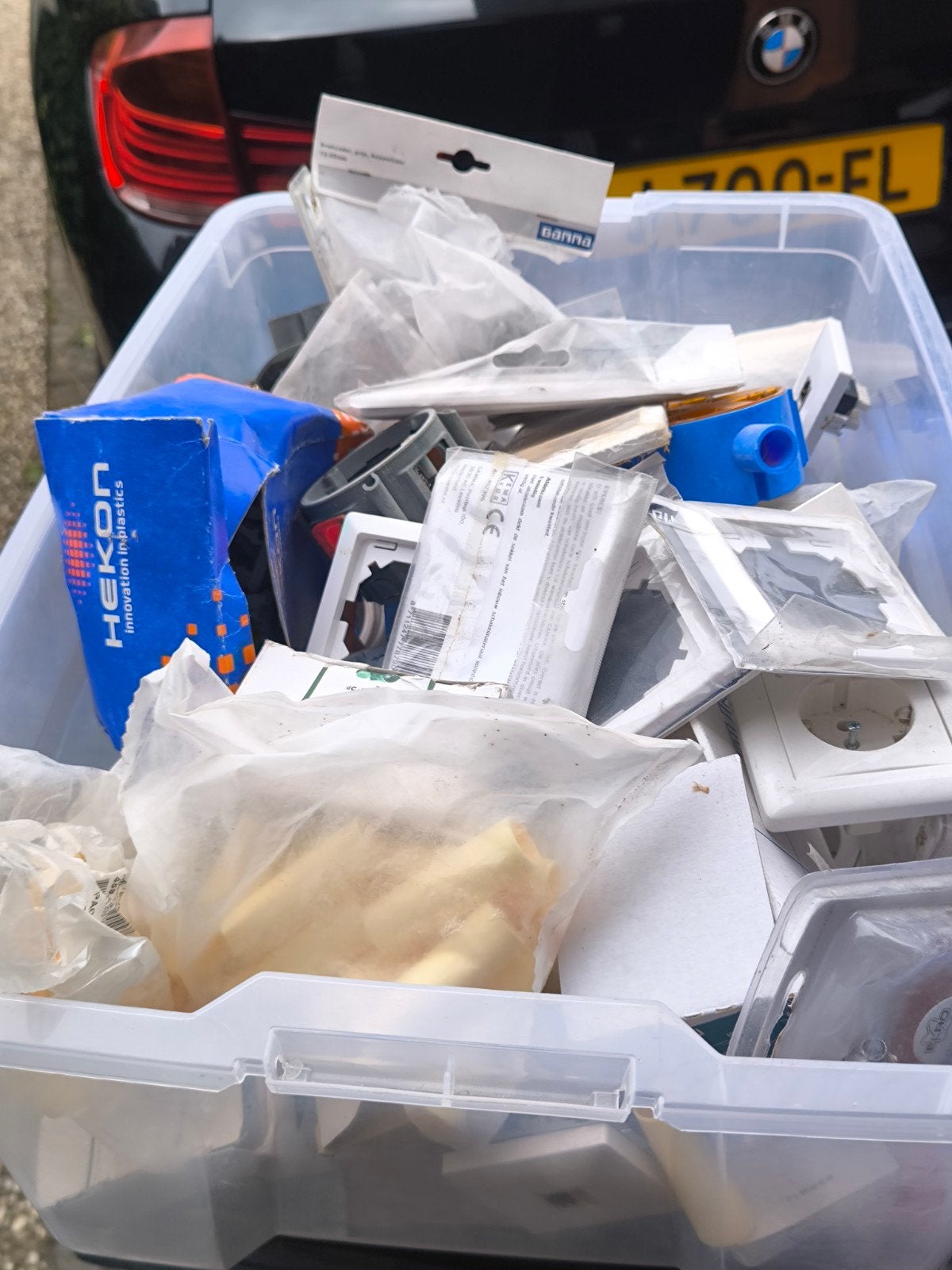 Diverse elektrische aansluitmaterialen en onderdelen, Ophalen, Gebruikt, Overige merken, Overige typen