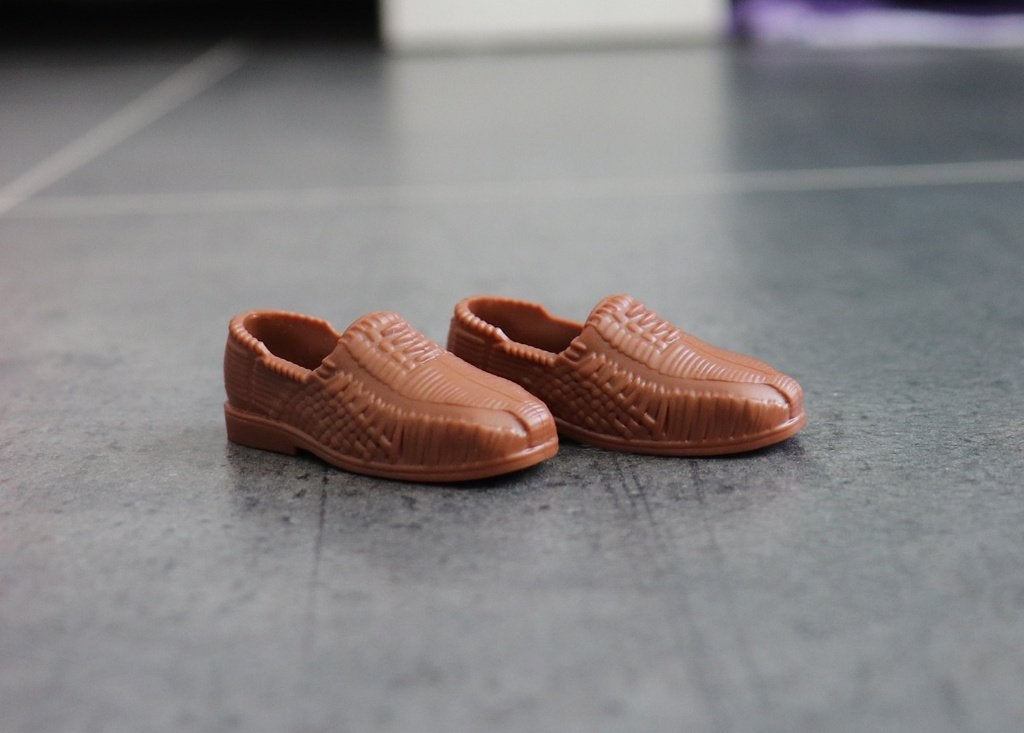 Barbie kleding nieuw - Ken - Originele nette schoenen bruin, Ophalen of Verzenden, Nieuw, Barbie