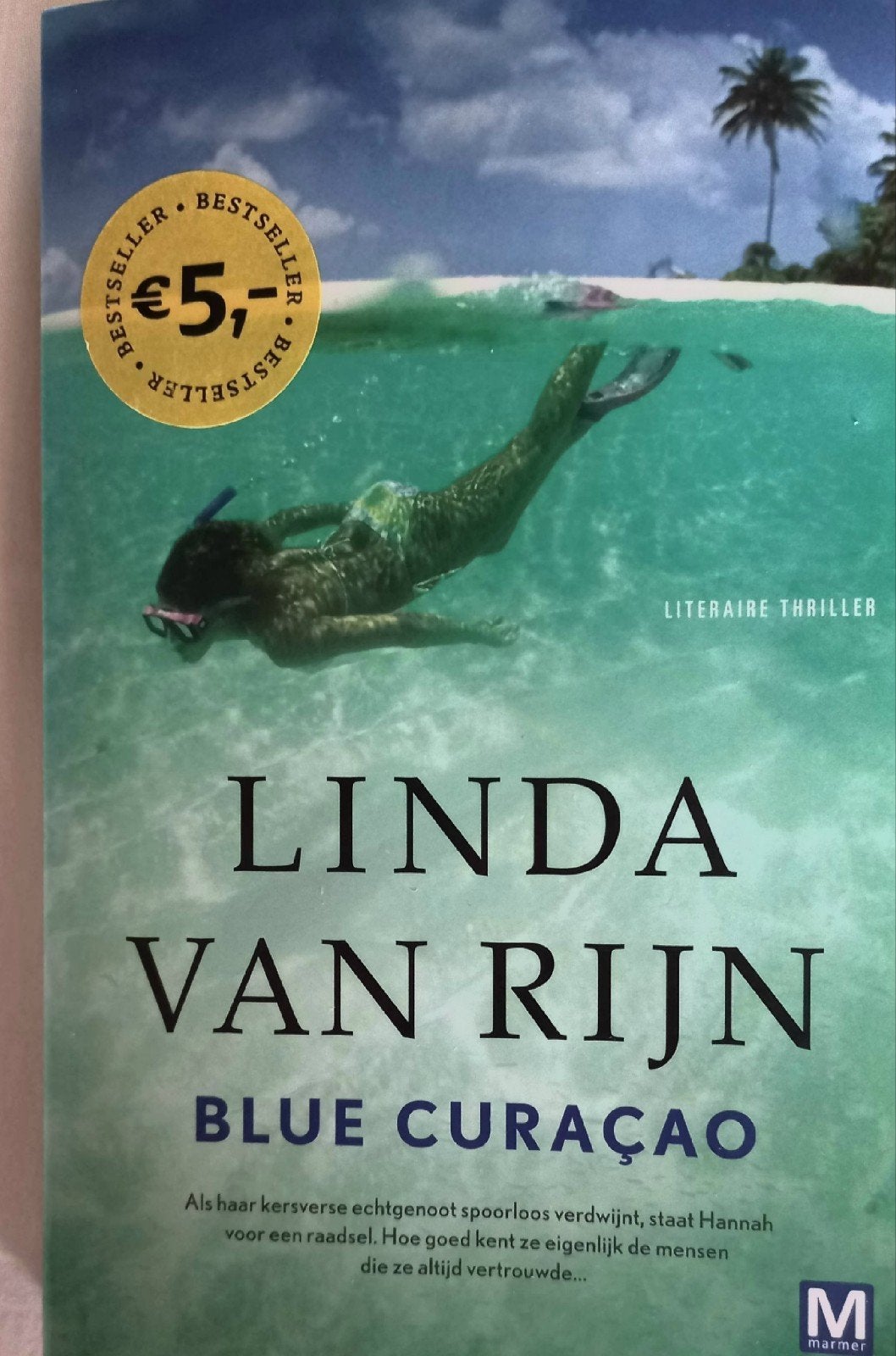 Blue Curaçao  van Linda van Rijn, Ophalen of Verzenden, Zo goed als nieuw