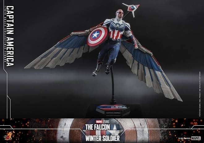 Hot toys Falcon and the Winter Soldier, Ophalen, Zo goed als nieuw