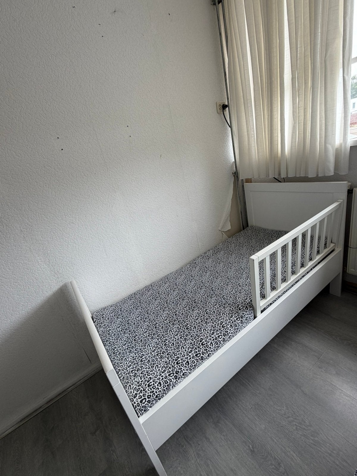 Witte peuter bed, Ophalen, Gebruikt, 70 tot 85 cm, 140 tot 160 cm