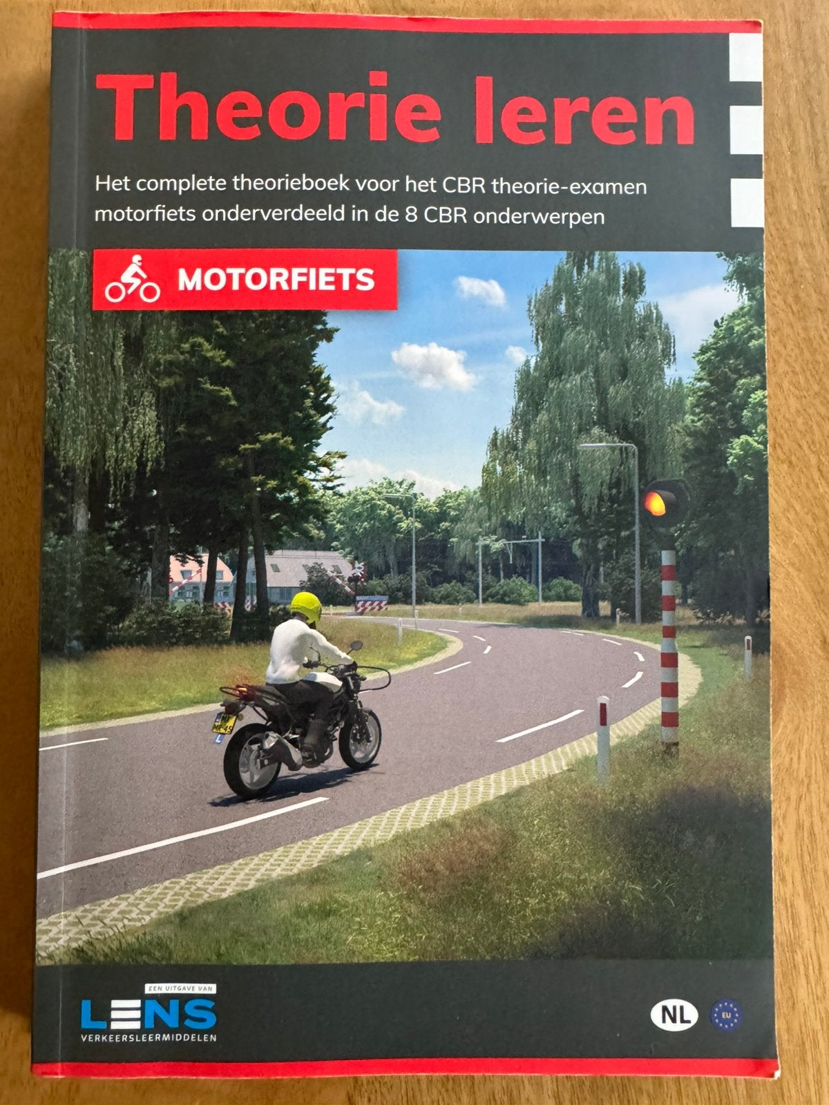 Theorie boek A-Motorfiets + Samenvatting Lens, Ophalen, Zo goed als nieuw