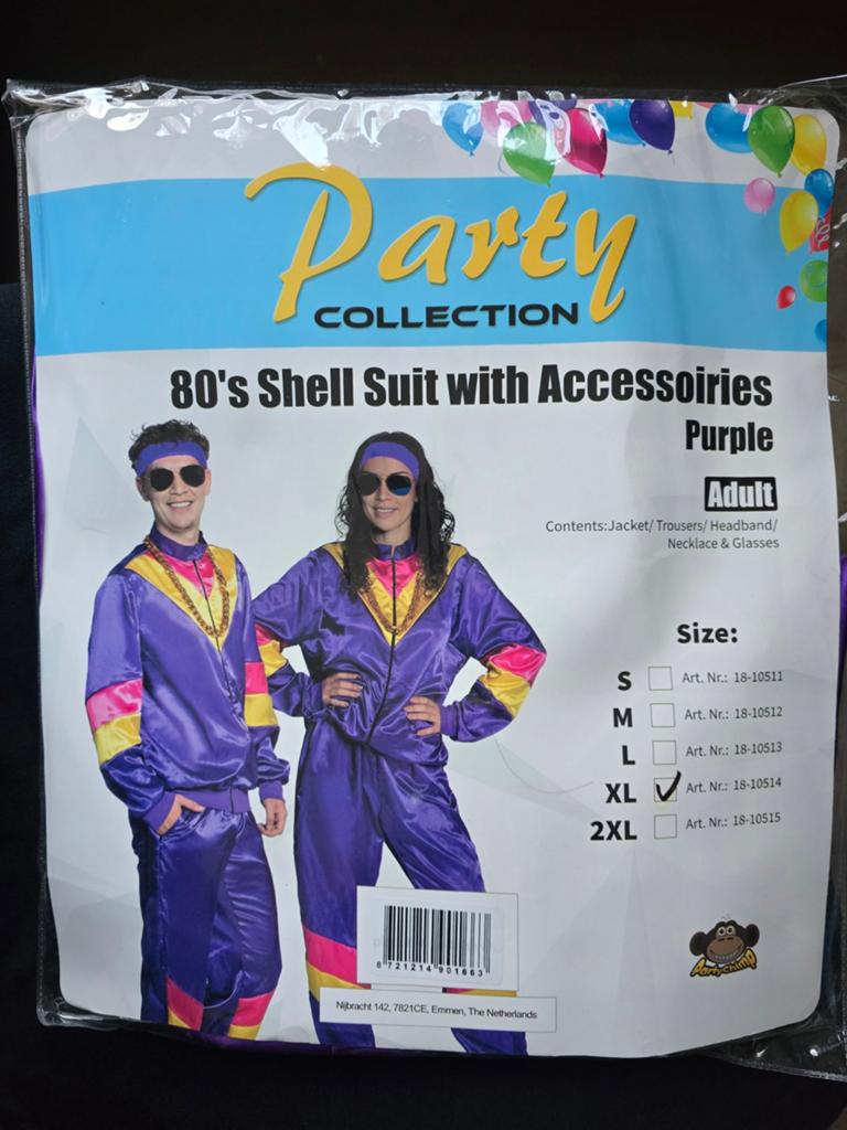 Nieuw inc accesoires! Foute party outfit unisex maat L en XL, Ophalen of Verzenden, Nieuw, Carnaval