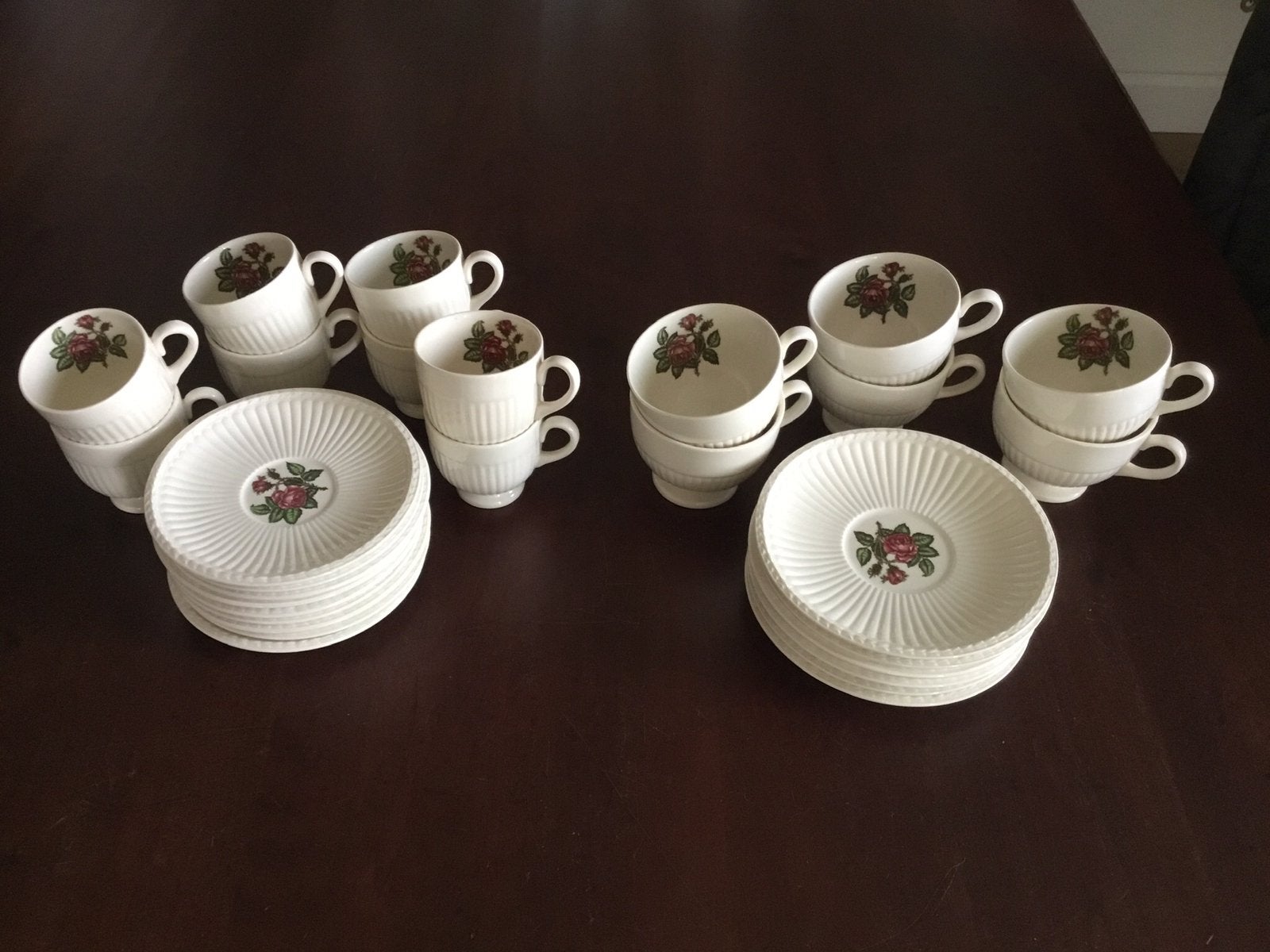 Wedgwood Moss Rose, kop en schotels, Antiek en Kunst, Ophalen of Verzenden