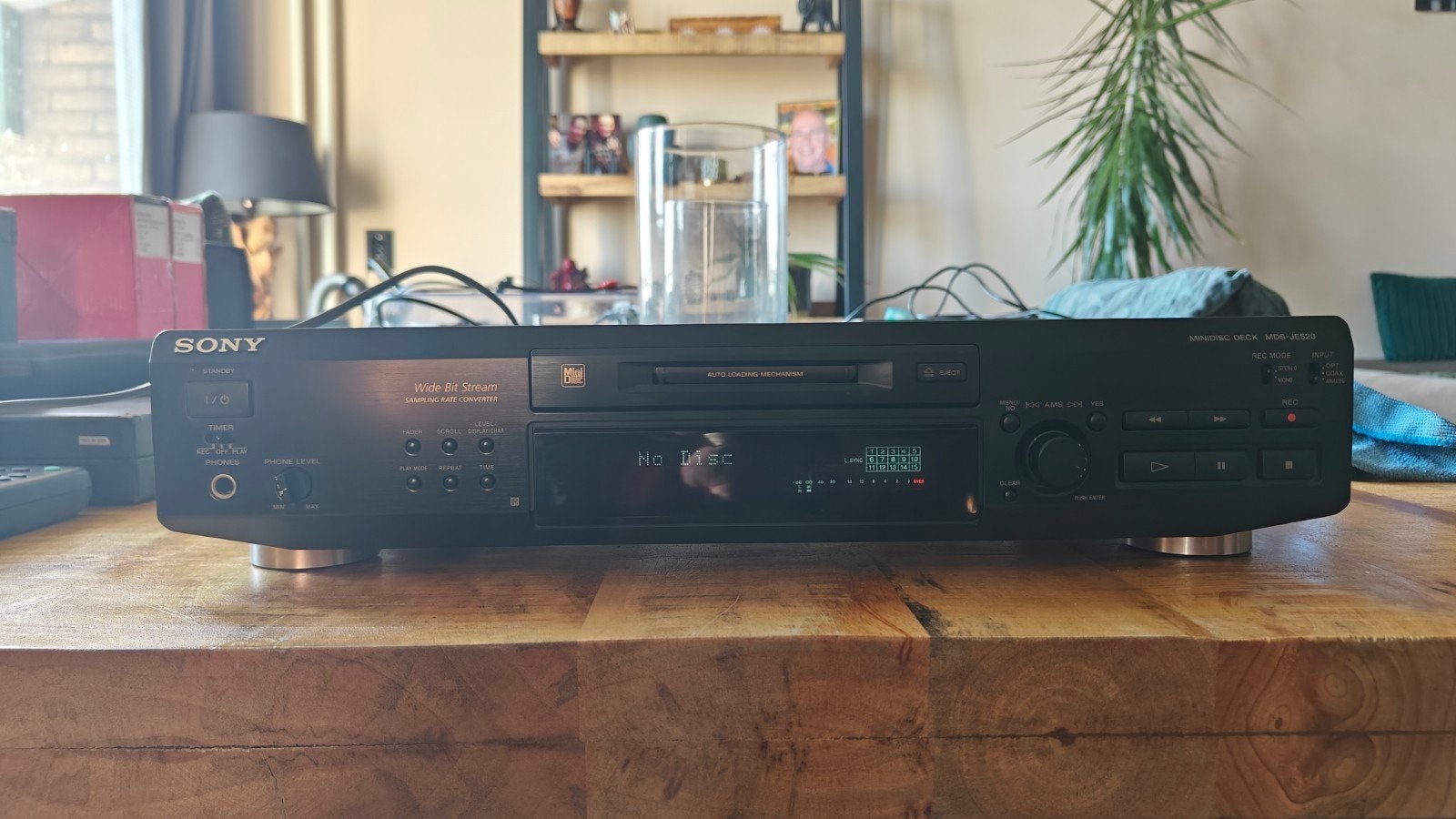 Sony MDS-JE520 Minidisc Deck met 2 afstandsbedieningen, Ophalen of Verzenden, Minidisc-speler