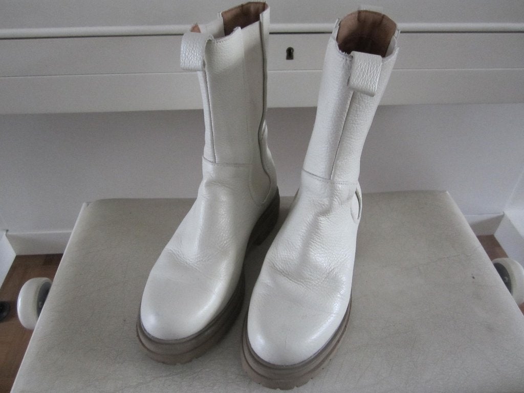 laarzen - 38 - Shoecolate, Hoge laarzen, Shoecolate, Beige, Ophalen of Verzenden