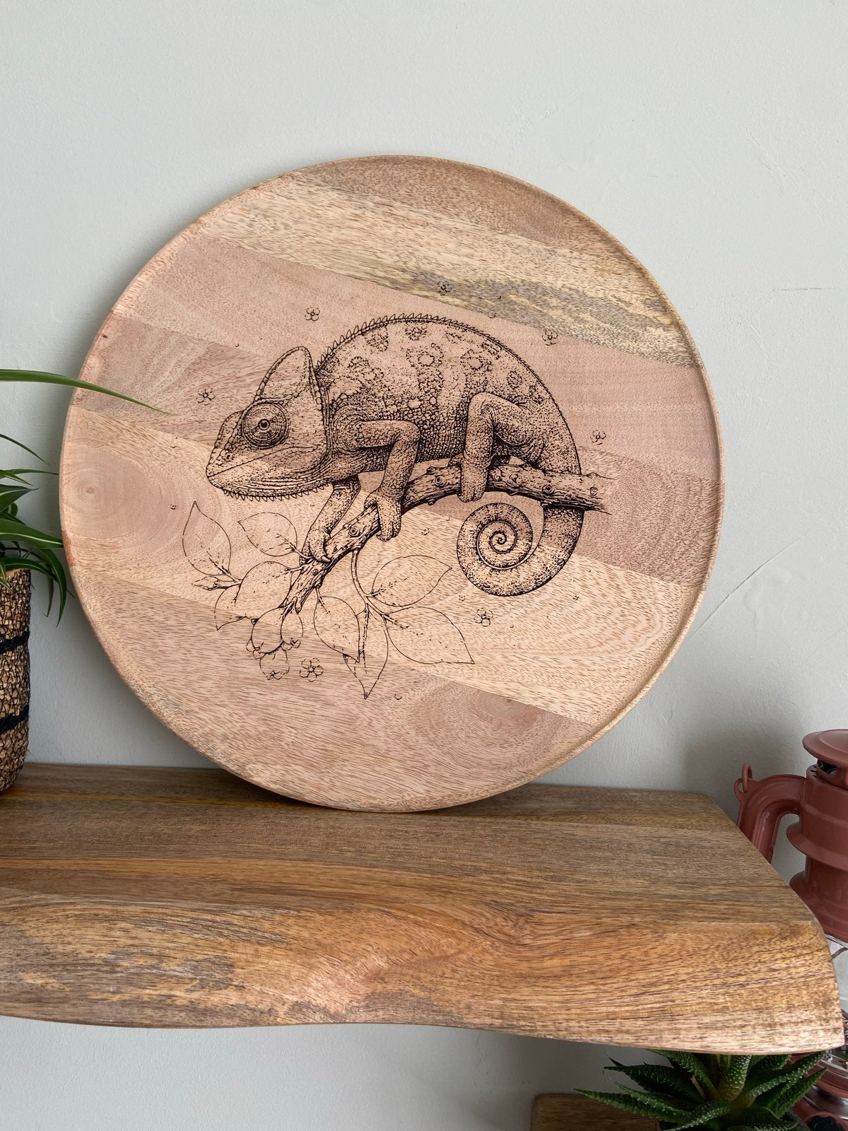 Uniek kameleon gravure reptiel, Hout, Nieuw, Ophalen of Verzenden, Landelijk