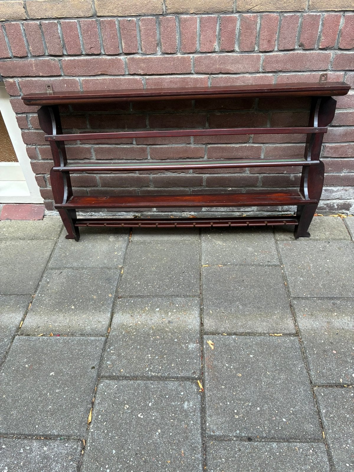 Oud borden rek, Ophalen