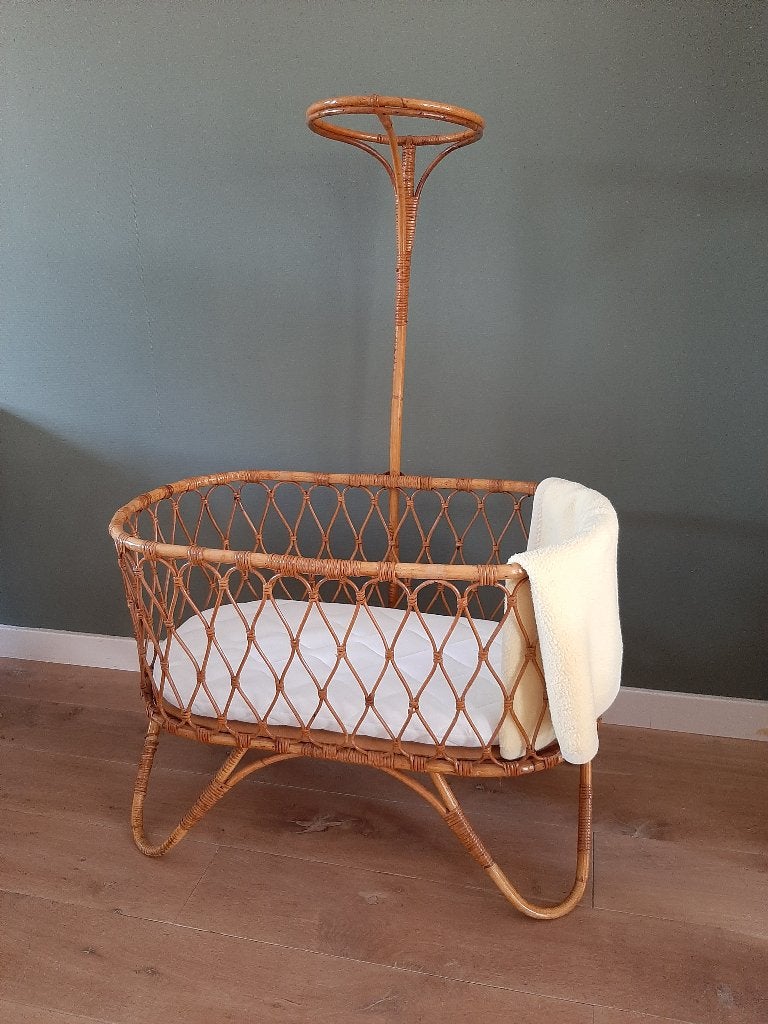 Supermooi rotan wiegje, Kinderen en Baby's, Babywiegjes en Ledikanten, Ophalen, Gebruikt, Wieg