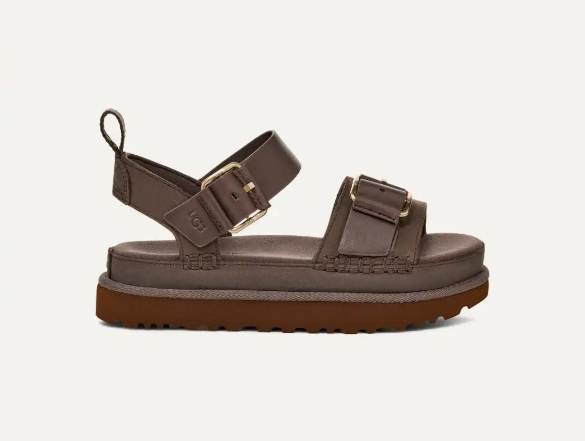 UGG Goldenstar Villa sandalen Ugg maat 39 nieuw, Bruin, Nieuw, Sandalen of Muiltjes, Ophalen of Verzenden