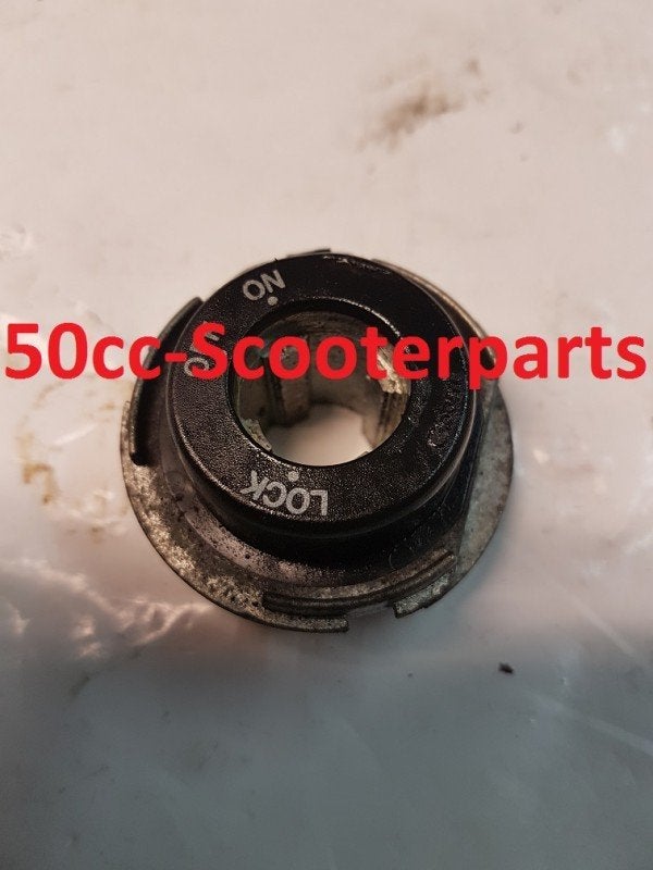 Stuurslothuis Vespa Et4 125 Gebruikt 1B002607, Ophalen of Verzenden