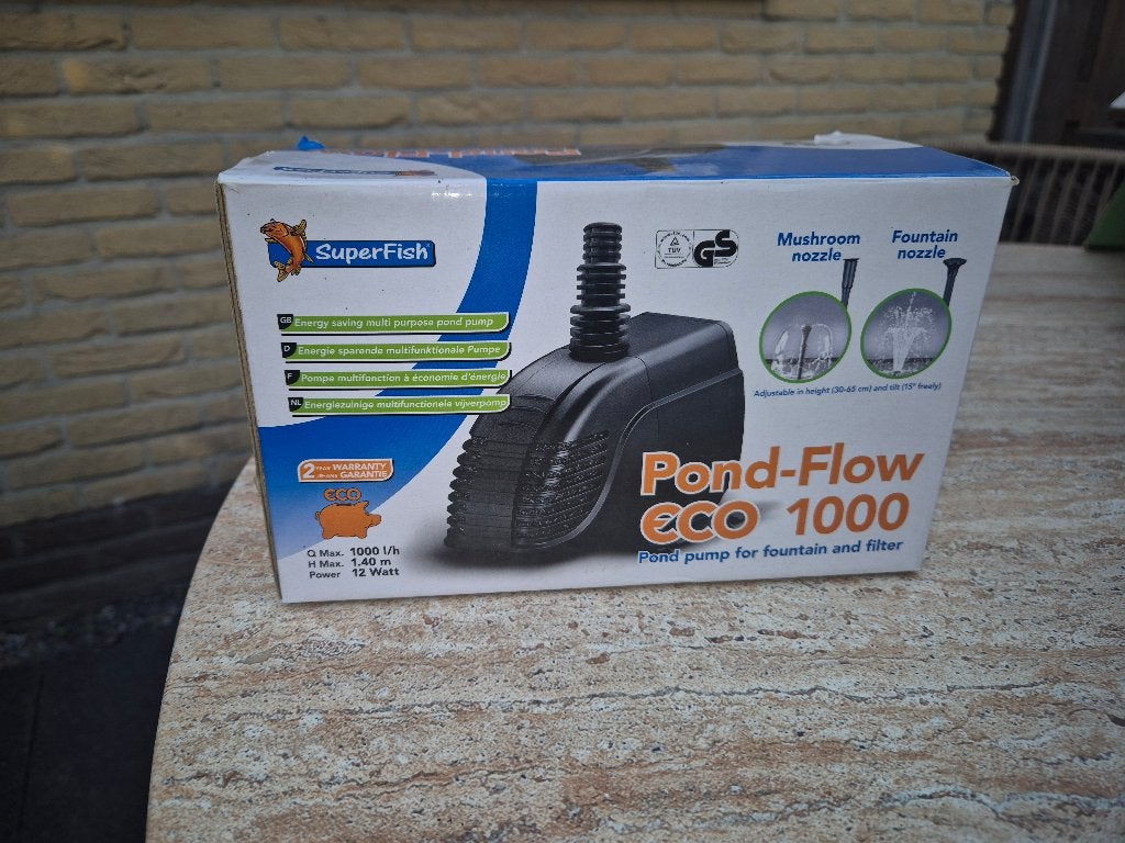 Pomp voor kleine vijvers of watervallen/fonteinen, Ophalen, Zo goed als nieuw, Kunststof, Fontein