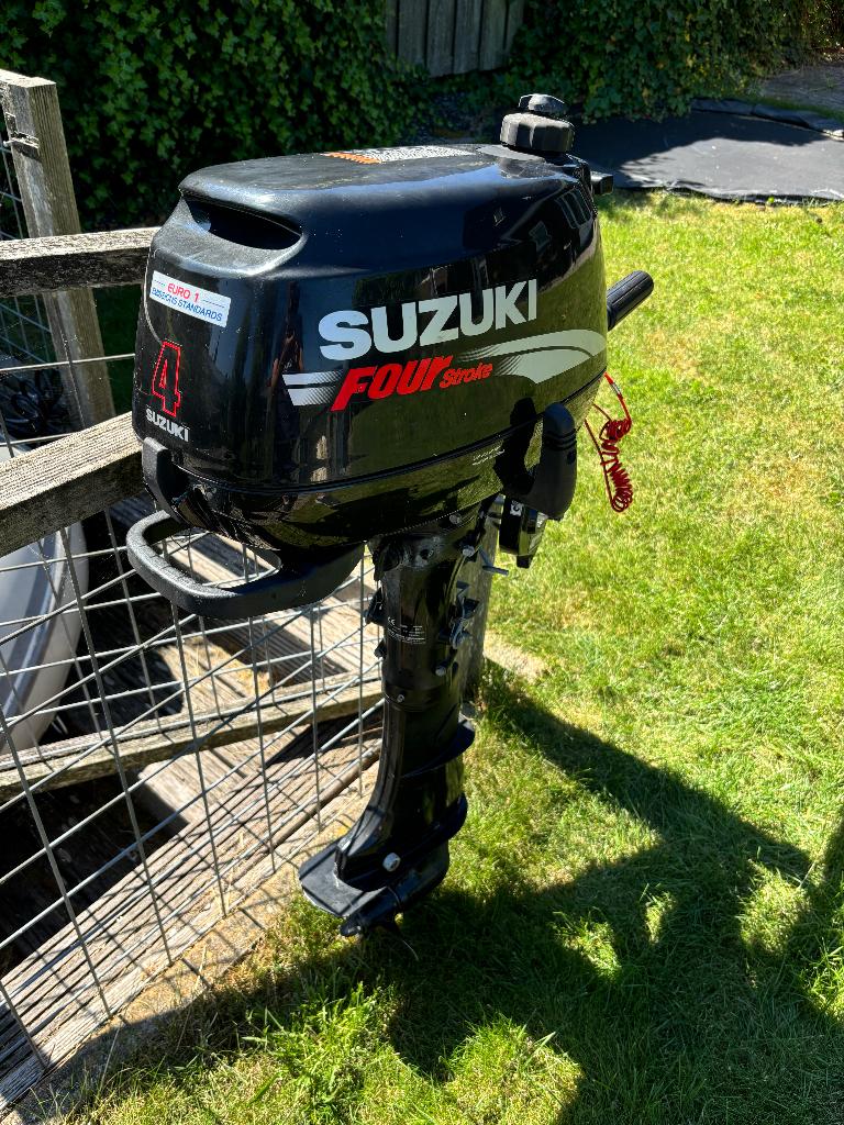 Suzuki buitenboordmotor 4PK DF4 2009 kortstaart, Ophalen, Gebruikt, Minder dan 5 pk, Viertaktmotor