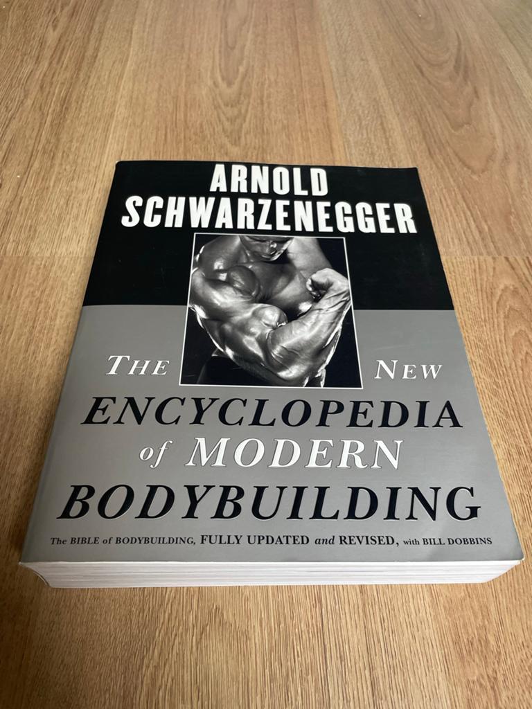 Arnold Schwarzenegger: The New Encyclopedia of Modern Bodybu, Ophalen of Verzenden, Zo goed als nieuw, Fitness